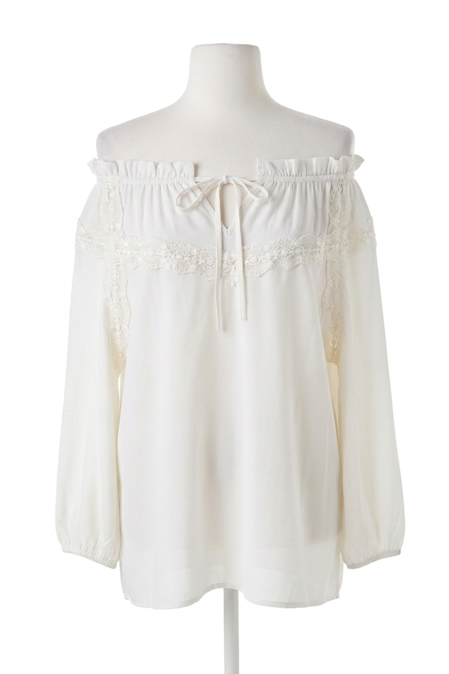 NEW DAVI & DANI lace whisper tie-front top in off white